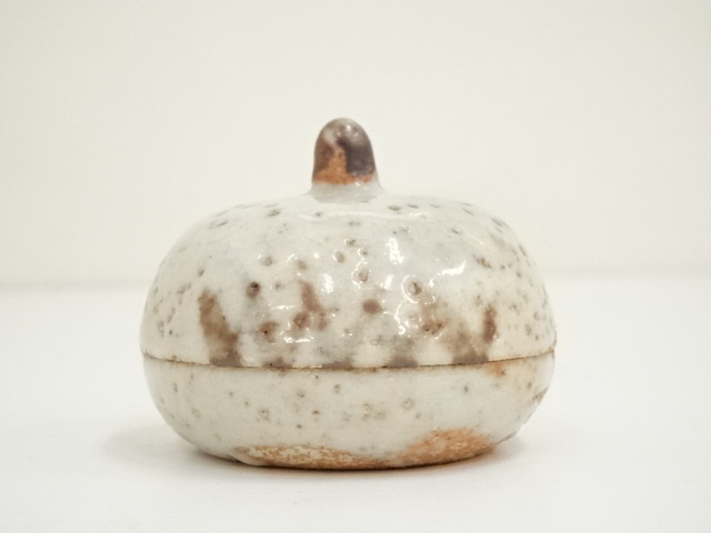 道具 ] - 道具 川本晴雲造 志野香合（共箱） | ネットショップ圭